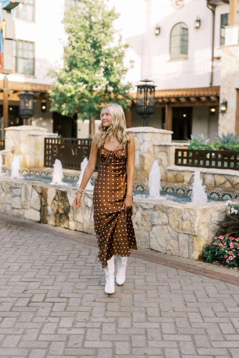 Styling your senior photoshoot | DFW Senior Photographer